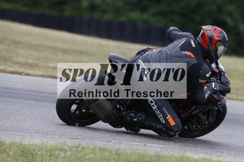/32 07.07.2025 Plüss Moto Sport ADR/Freies Fahren/36